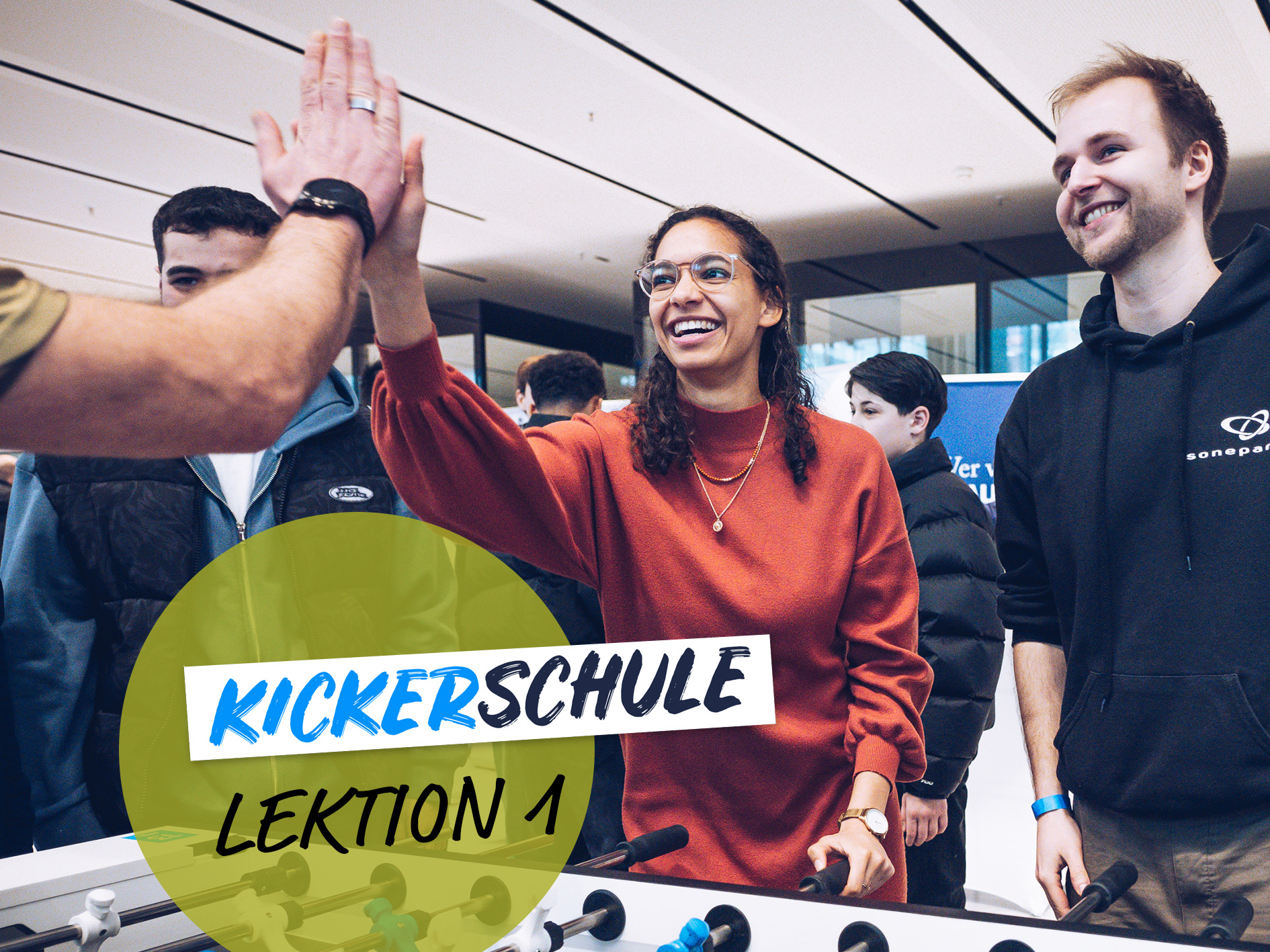 Kickerschule - Lektion 1: Körperstellung und Handhaltung